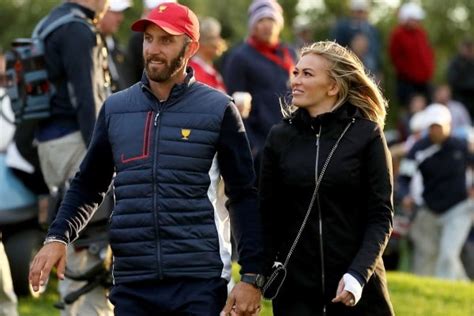 Paulina Gretzky Bio, Wiki, Net Worth, Married, Husband, Age,。